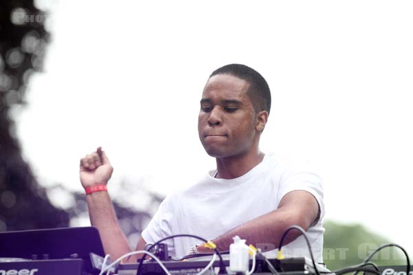 LUNICE - 2014-06-01 - PARIS - Parc de Bagatelle - 